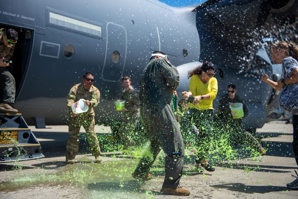 Fini Flight with Maj. Jimmy Weidman