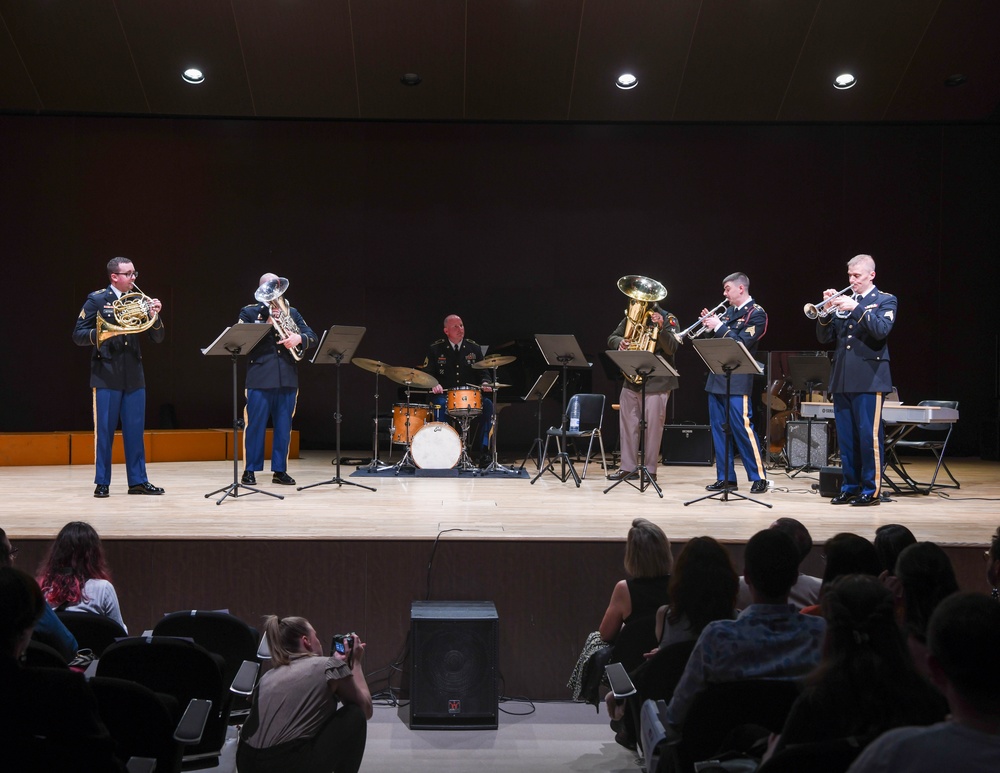 U.S. Army Europe and Africa Band and Chorus concert for the Students of València Polytechnic University