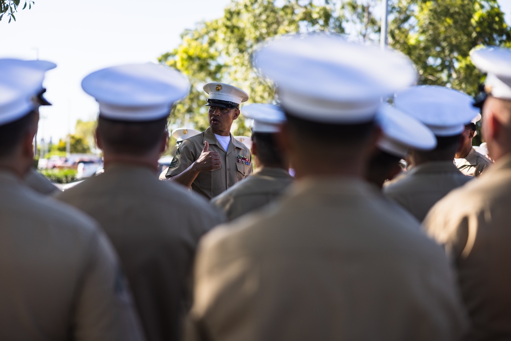 MRF-D Marines participate in the Anzac Day parade