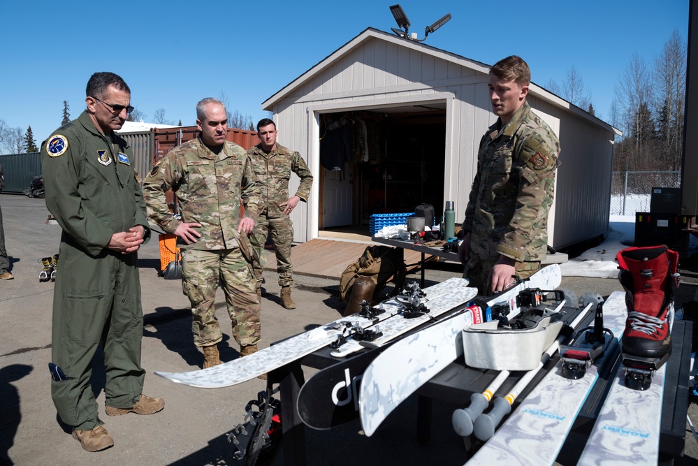 3rd ASOS TACPs brief ALCOM leadership about cold-weather capabilities
