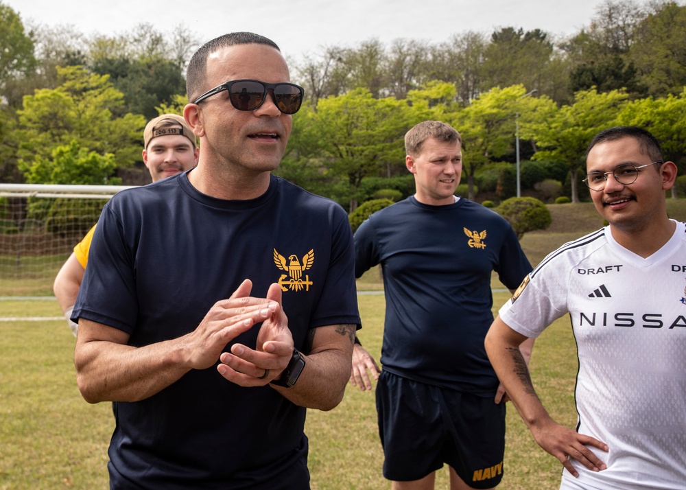 Sailors from USS John Finn (DDG 113) and Republic of Korea Navy Play Soccer