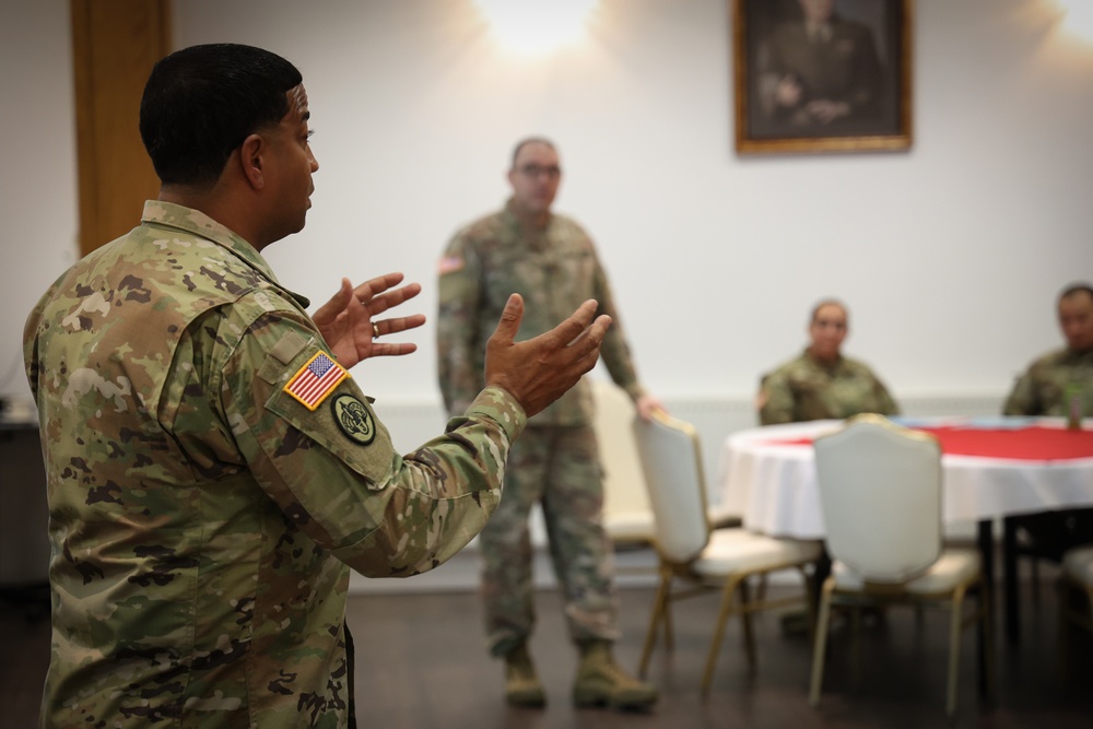 Human Resources Command and 21st Theater Sustainment Command holds Warrant Officer event