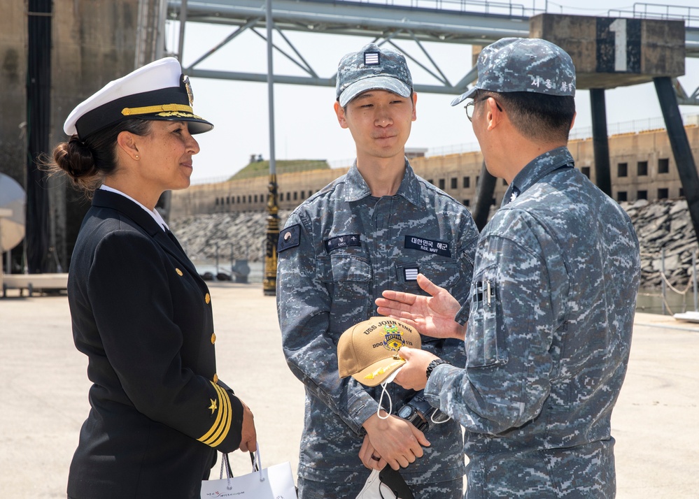 DVIDS - Images - USS John Finn Visits Pyeongtaek, South Korea [Image 7 ...