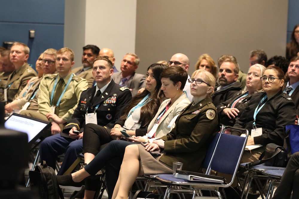 Brig. Gen. Simonson Attends Pat Flanders' Session at HIMSS23