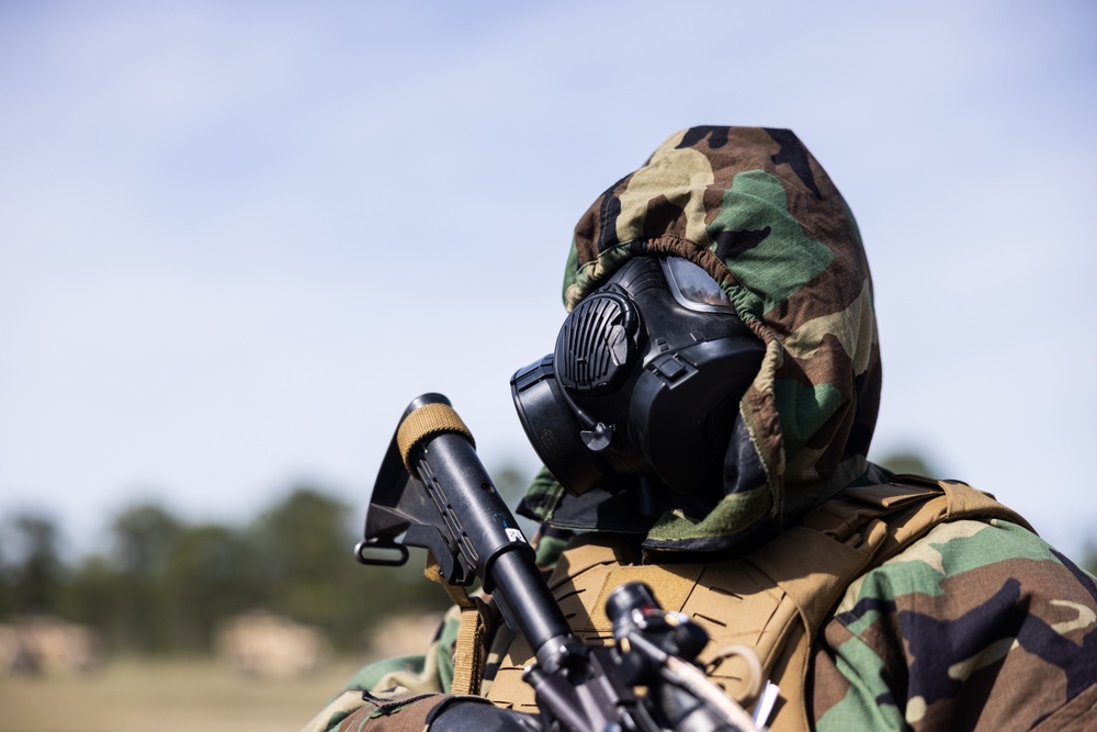 DVIDS - Images - HQ Battalion FEX CBRN Training [Image 2 of 5]