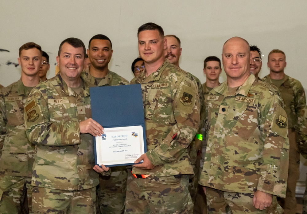 378 EAMXS wins U.S. AFCENT 2nd Quarter Flight Safety Award
