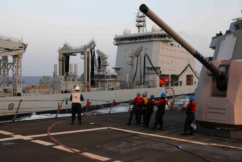 USS Truxtun RAS with Canadian Replenishment Vessel