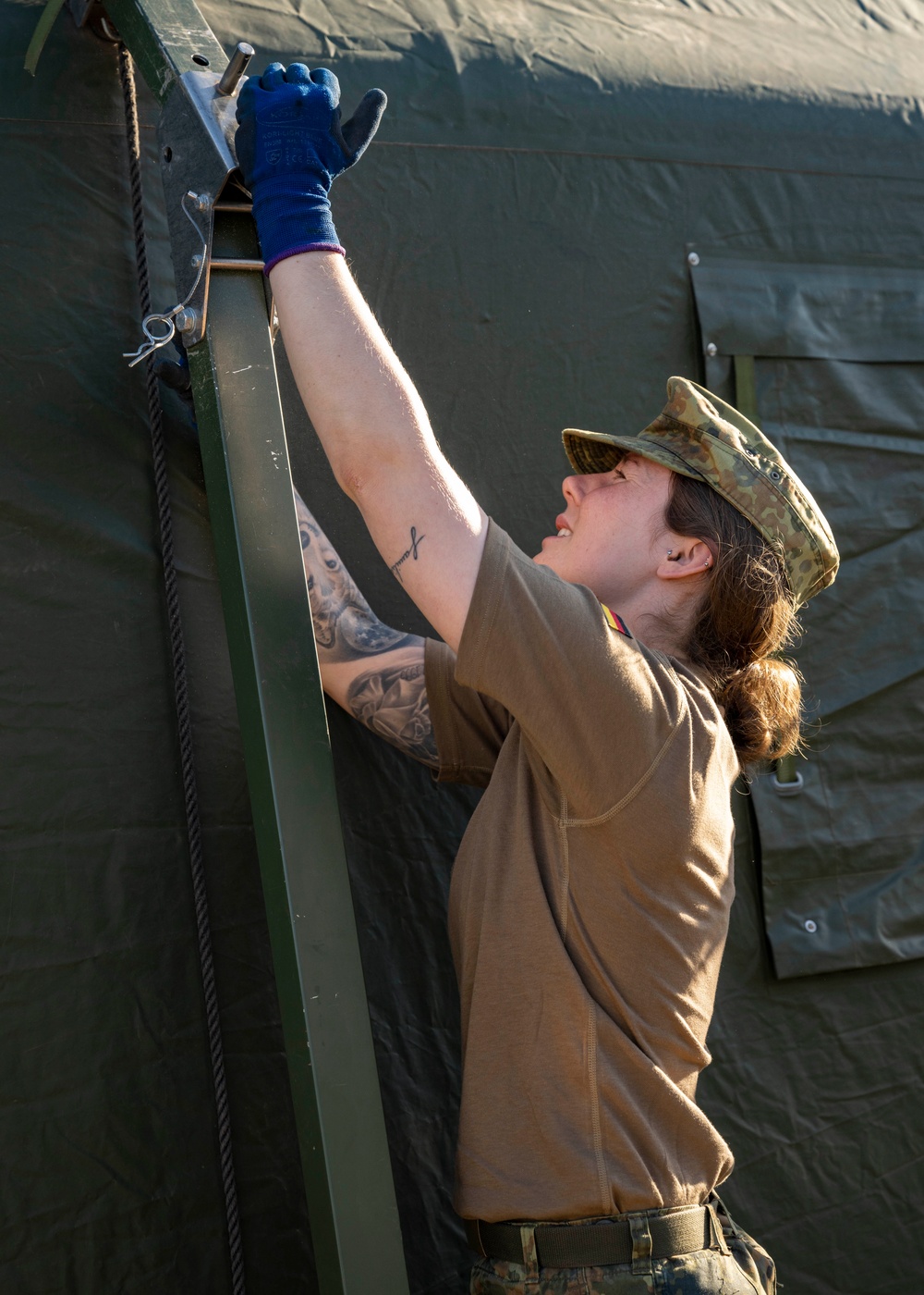 GERMAN SOLDIERS BUILT ROLE 1 MEDICAL FACILITY ON THE FIELD