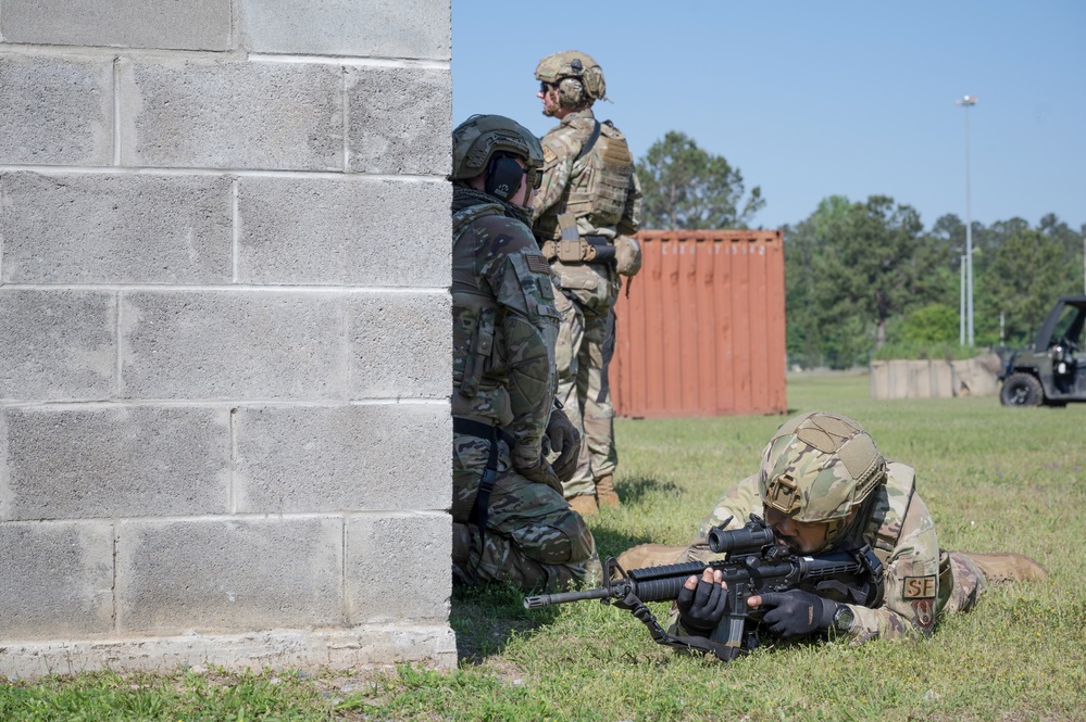 Photo of 116th Explosive Ordnance Disposal Field Exercise