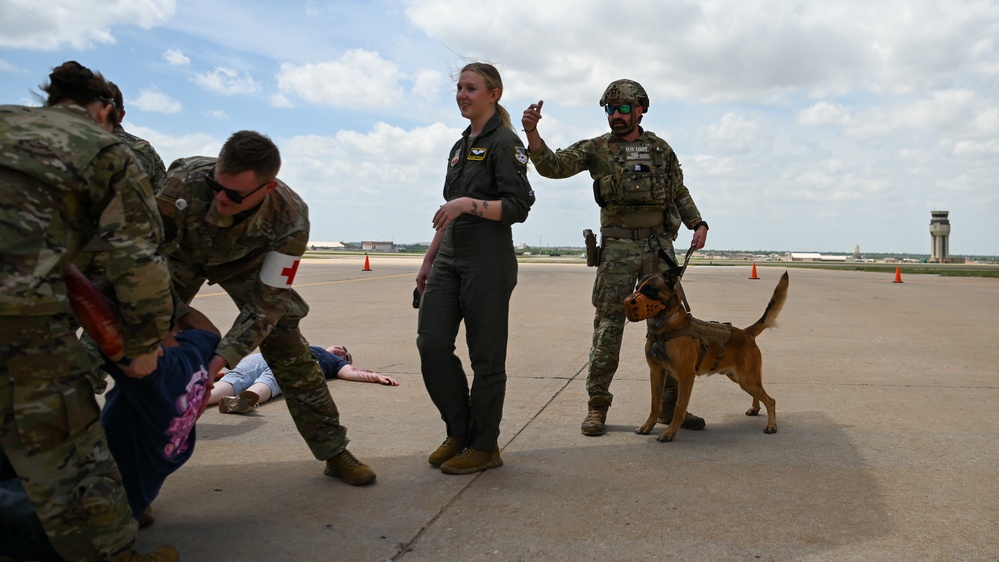 EXERCISE EXERCISE EXERCISE - Tinker units put to the test