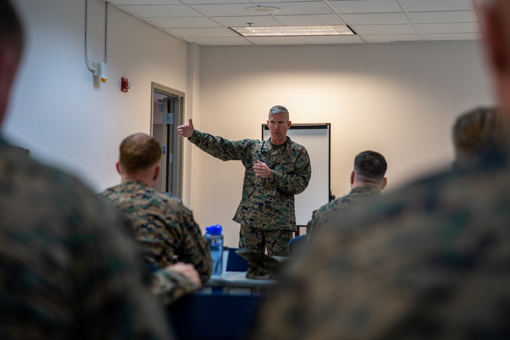 ACMC Visits Alaskan Command