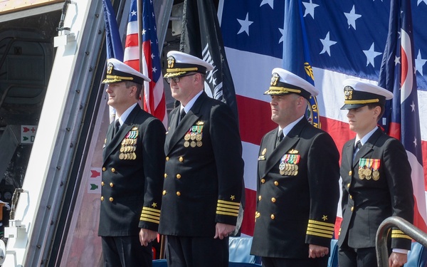 Mine Division TWELVE Changes Command