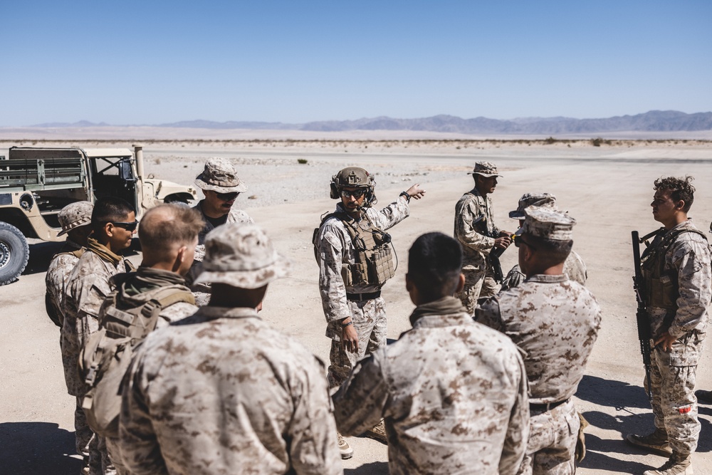 U.S. Marines with Combat Logistics Battalion 24 Conduct Helicopter Support Team Operations