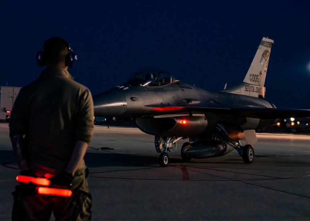 114th Fighter Wing conducts evening operations