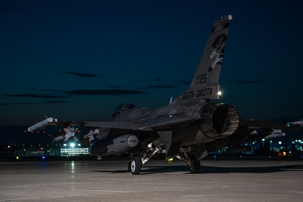 114th Fighter Wing conducts evening operations