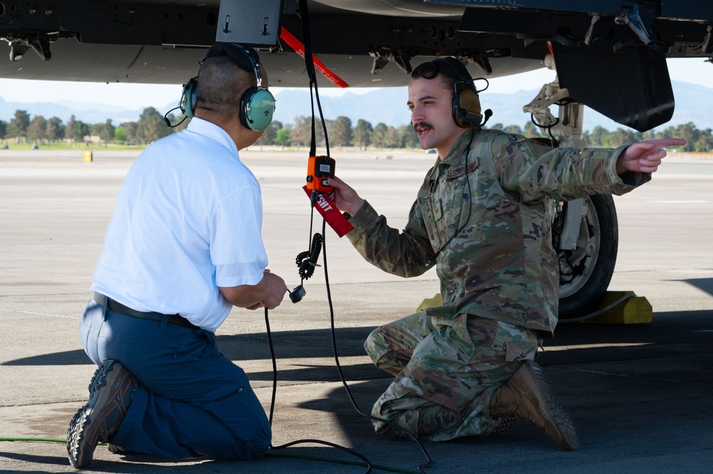 Crew chiefs unplugged