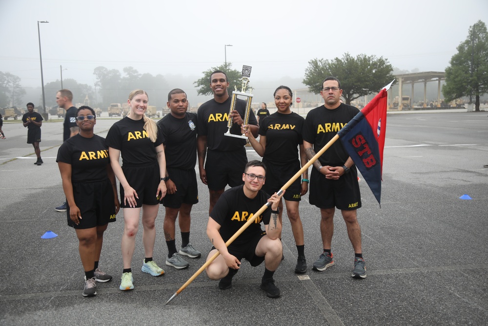 Sustainment Soldiers host squad fitness competition