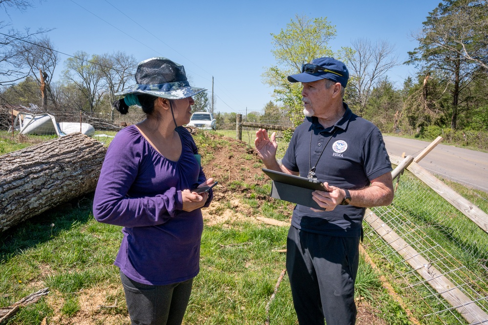 FEMA Canvasses Neighborhoods Where Tornadoes Touched Down