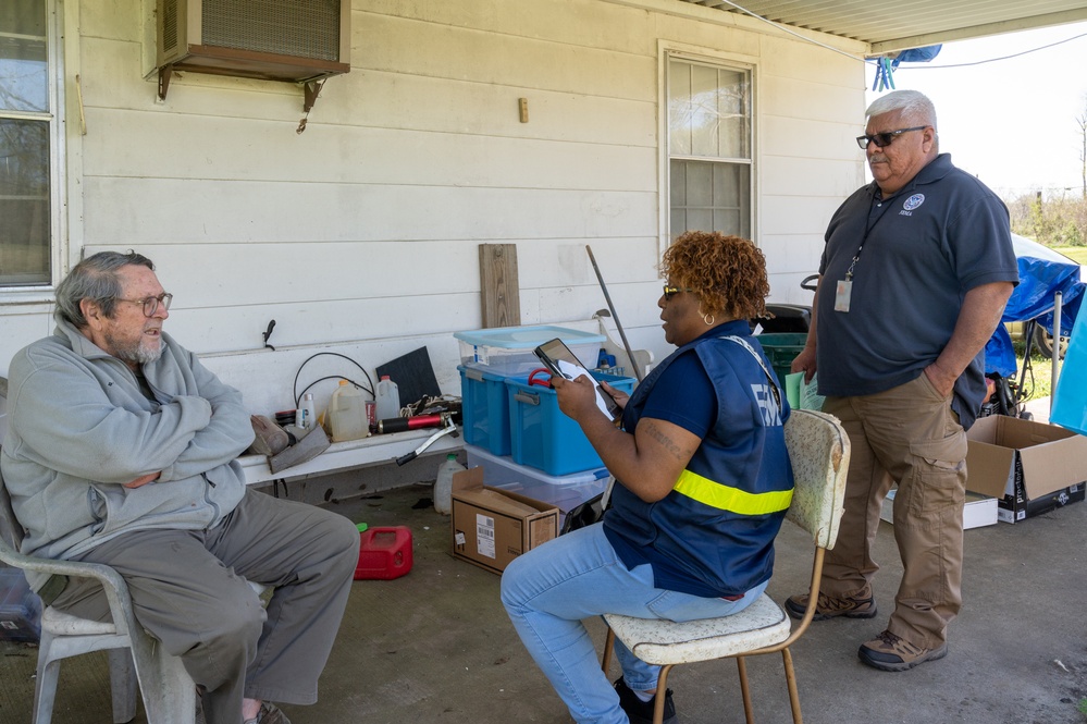 FEMA Canvasses Neighborhoods Where Tornado Touched Down