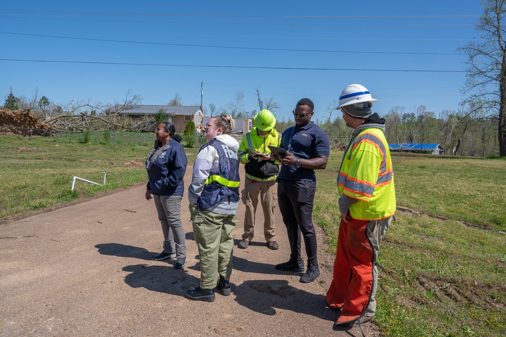 FEMA and TDOT Discuss Tornado Debris Removal