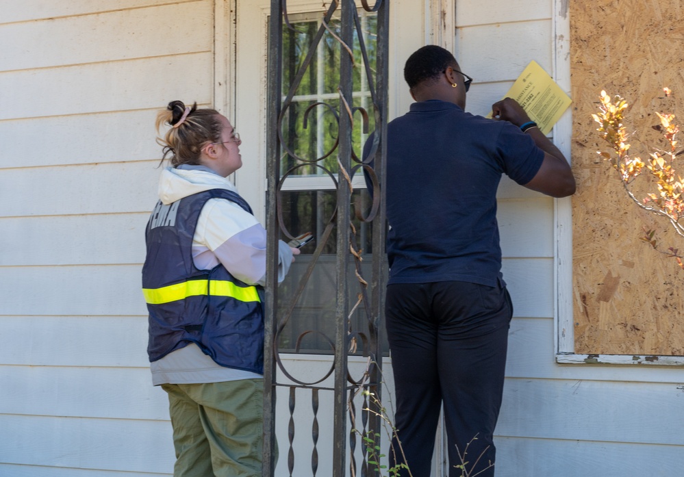 FEMA Canvasses Neighborhoods for Tornado Survivors