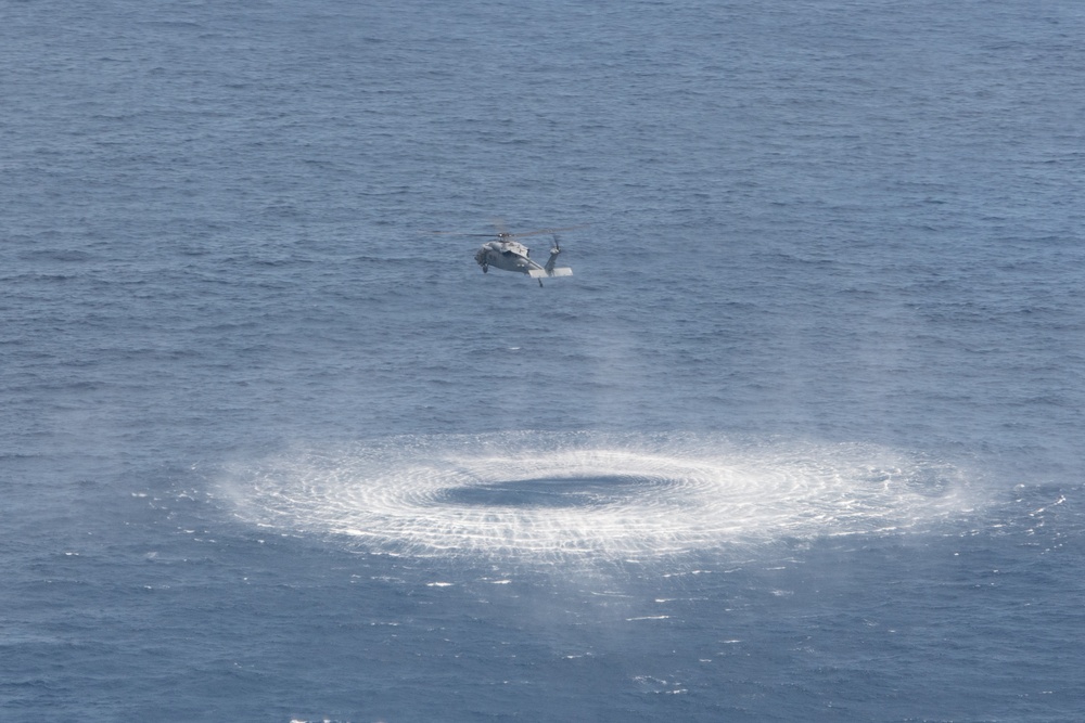 18th Wing commander conducts CSAR training