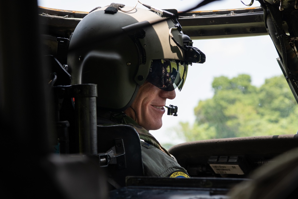 18th Wing commander conducts CSAR training