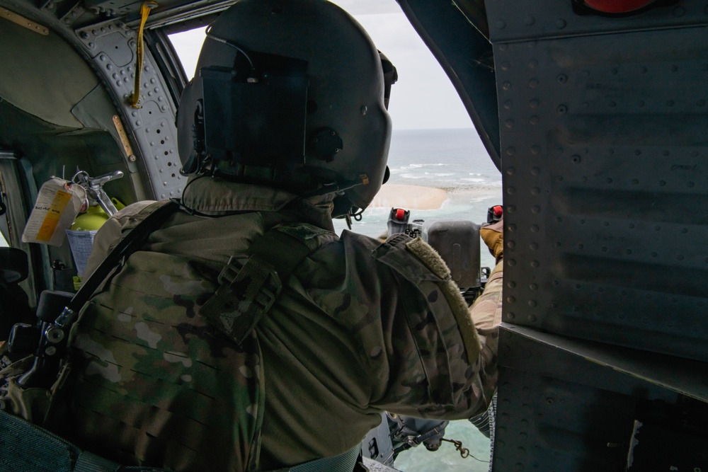 18th Wing commander conducts CSAR training