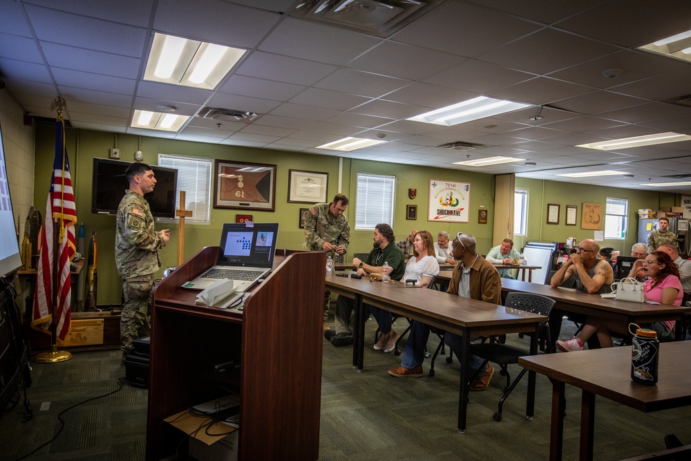 EOD technicians gather for 20 year reunion