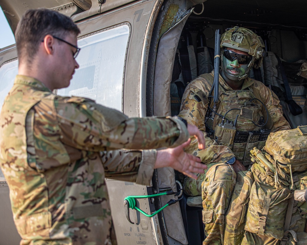 1-27 Charlie Company infill operation alongside with the Australian Defense Force and the Philippine Army on Fort Magsaysay, Philippines