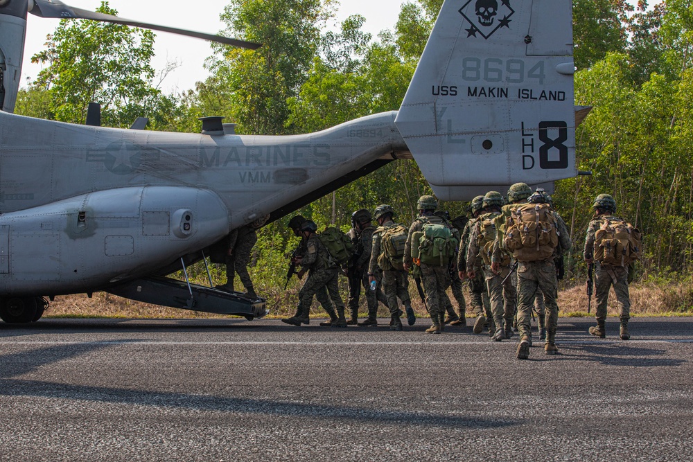 1-27 Charlie Company infill operation alongside with the Australian Defense Force and the Philippine Army on Fort Magsaysay, Philippines