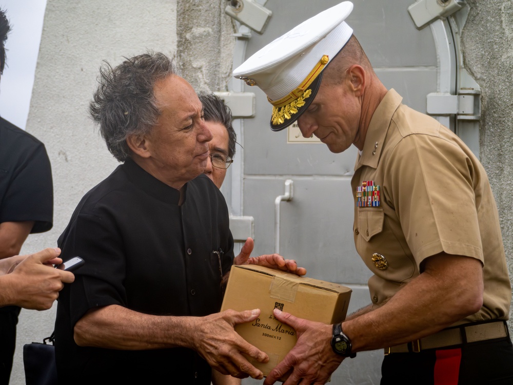 Okinawa officials, citizens, US Marines pay respects during annual Ie Shima lighthouse memorial service