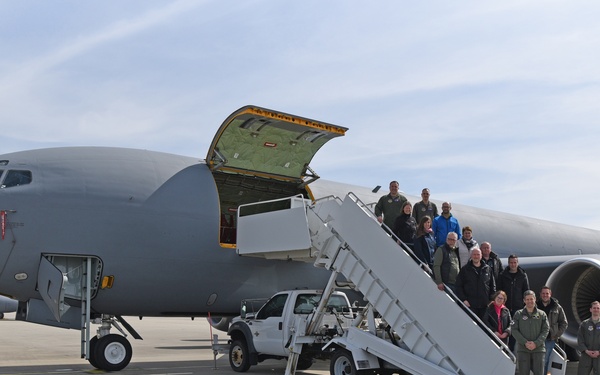 German leaders from the local community observe an aerial refueling mission
