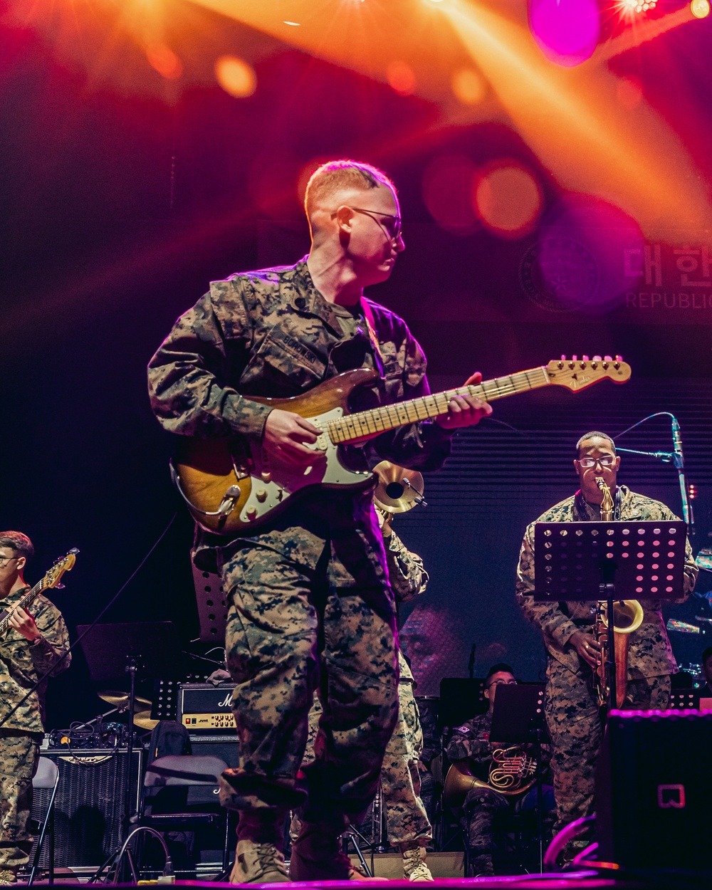 ROK-US Marine Corps host combined band concert