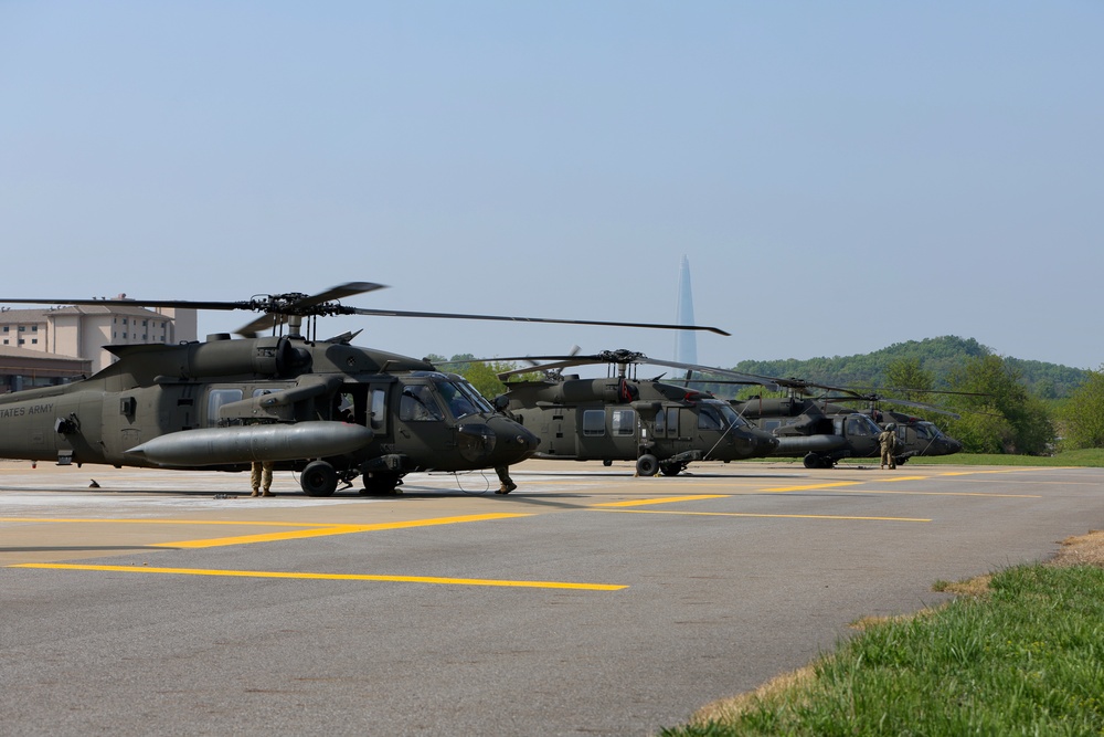 A Kettle of Hawks: 2-2 Assault Helicopter Battalion Returns from their Field Training Exercise