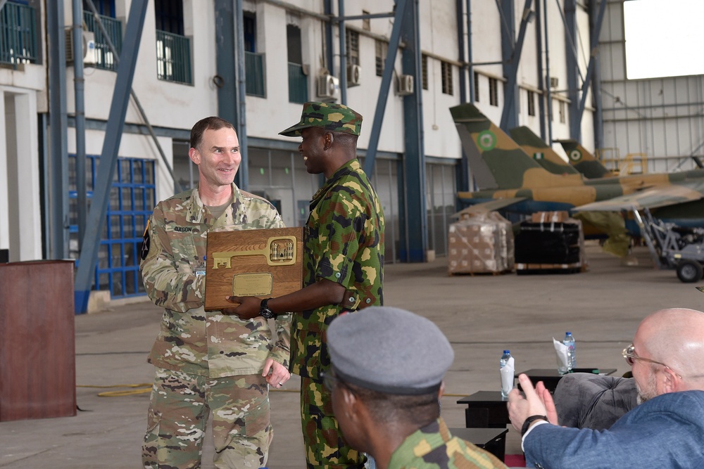 DVIDS Images U S And Nigerian Officials Join To Celebrate 38 