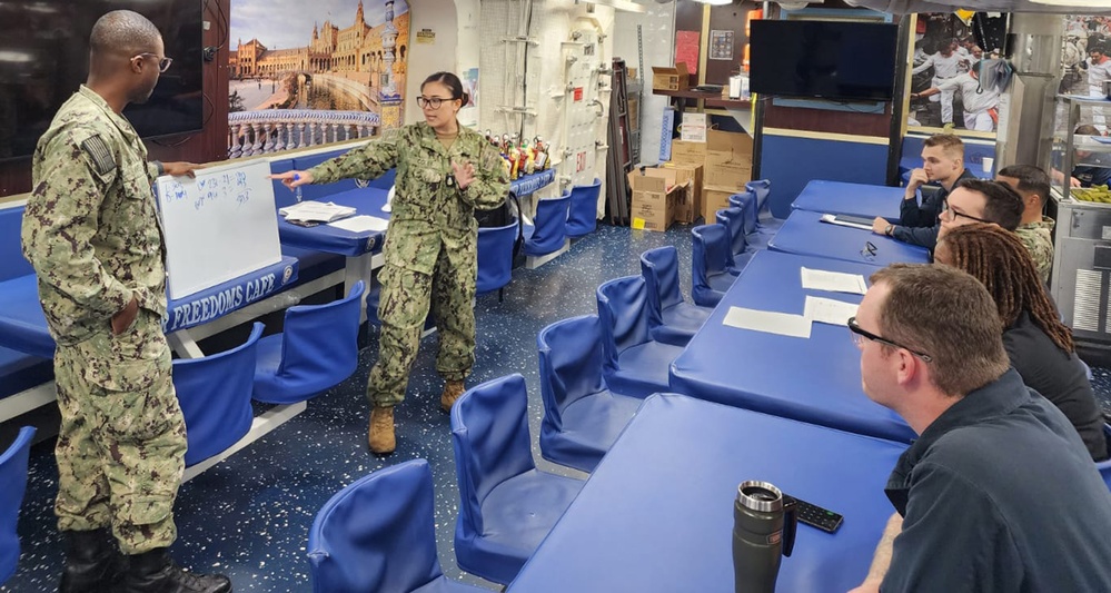 NAVSUP FLC Norfolk Navy Food Management Team Holds Training in Rota