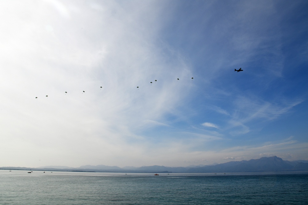 Water Jump at Lake Garda