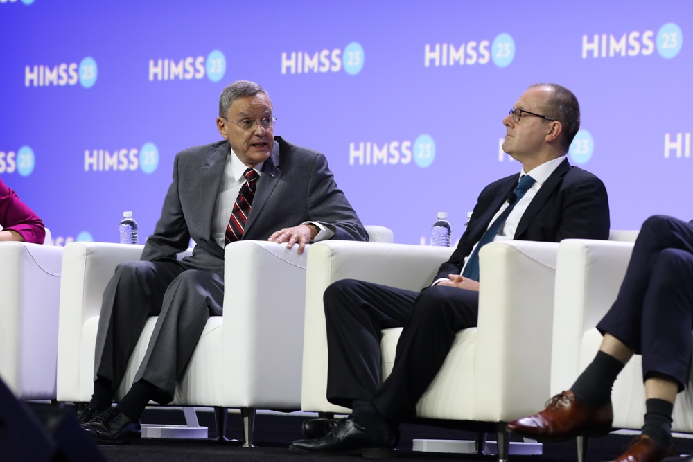 Dr. Lester Martinez-Lopez speaks during the HIMSS Conference