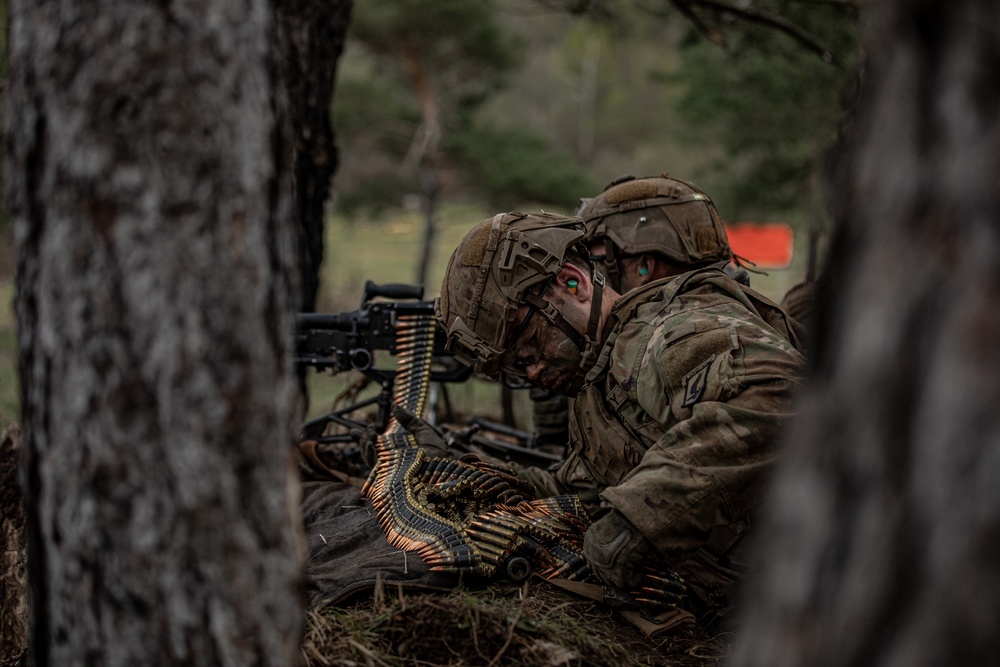 173rd Airborne Brigade conducts live-fire and tactical training in Slovenia