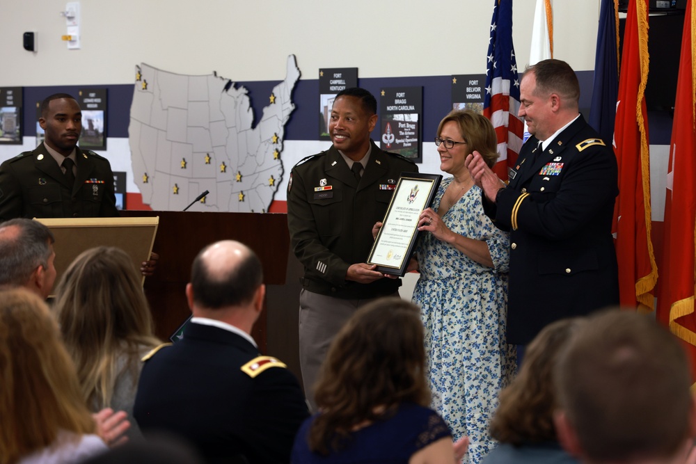 Chemical Corps colonel concludes 30-year Army career at premier all hazards command