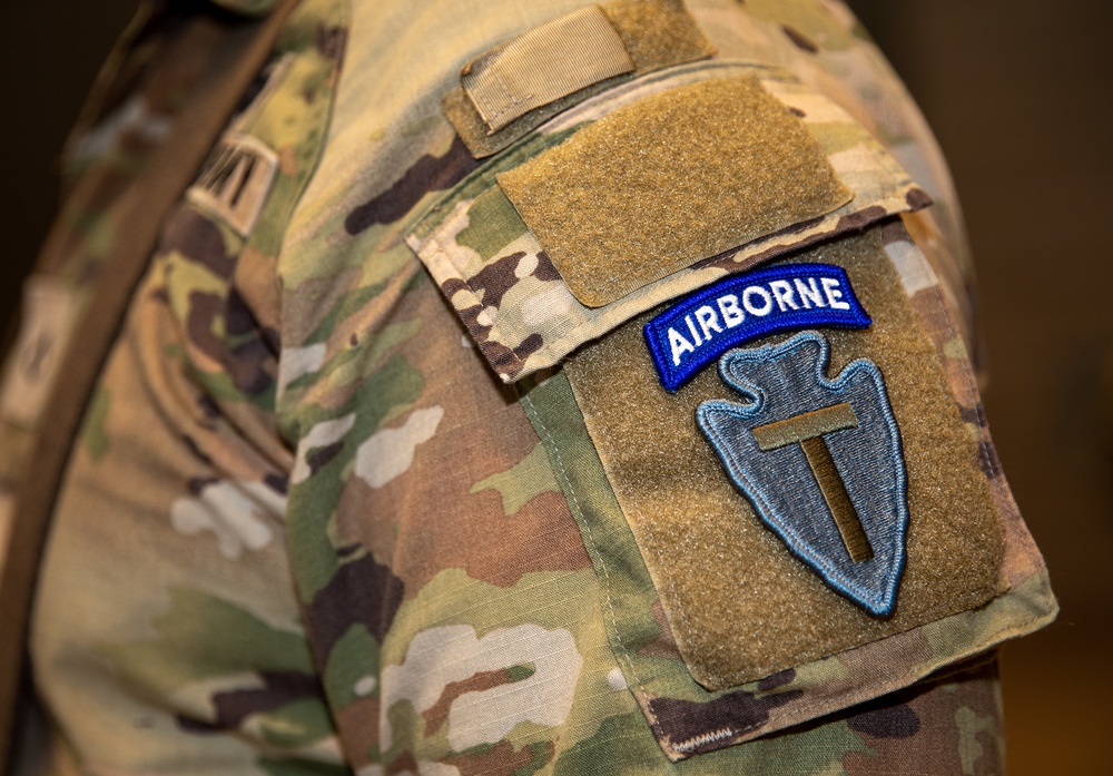 Texas Guardsmen from 56th IBCT, 1-143rd Airborne case colors to mobilize