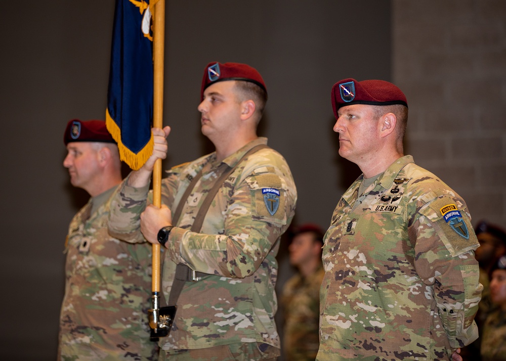 Texas Guardsmen from 56th IBCT, 1-143rd Airborne case colors to mobilize