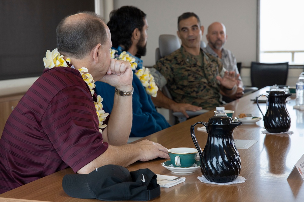 Senator Awa Visits Marine Corps Base Hawaii