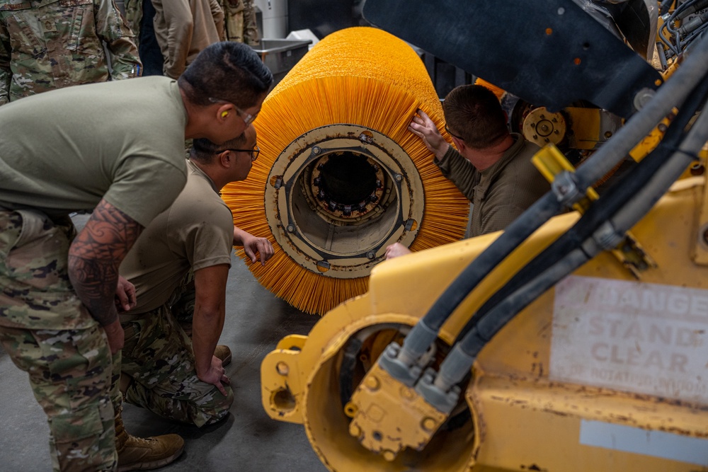 Guam Air National Guard Airmen train in South Dakota