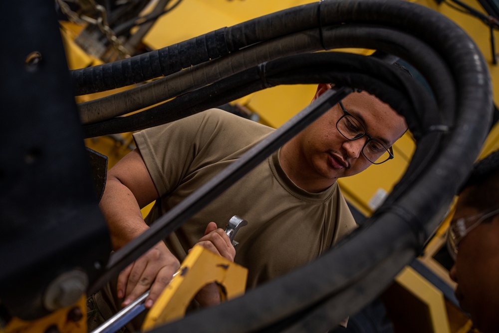 Guam Air National Guard Airmen train in South Dakota