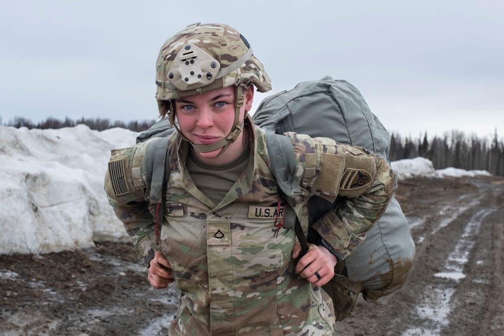 Army paratroopers, Air Force TACPs, and Air National Guard C-17s conduct joint airborne operations