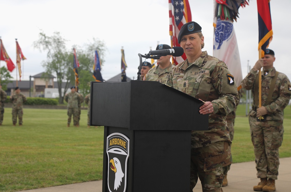 Division Conducts Change of Responsibility Ceremony