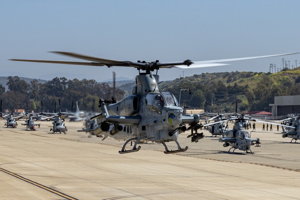 HMLA-367 Travels to National Training Center