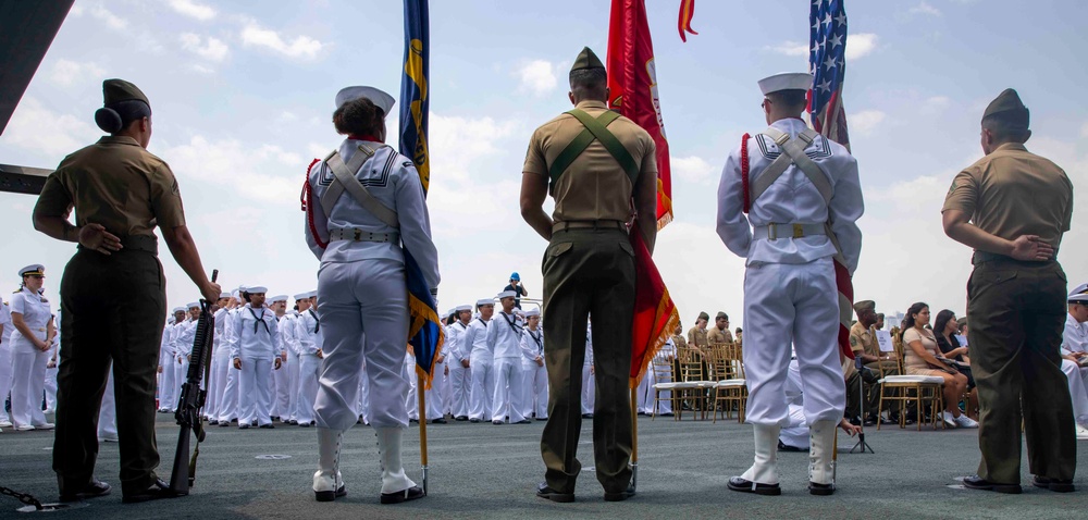 USS Makin Island Changes Command